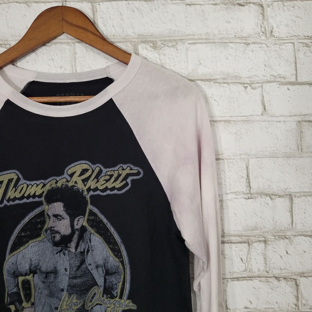 Thomas Rhett 2018 graphic top - Picture 3 of 13